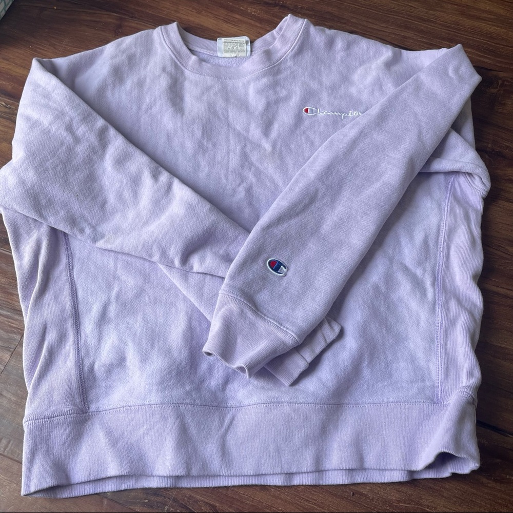 Lavender Champion Crew neck sweatshirt